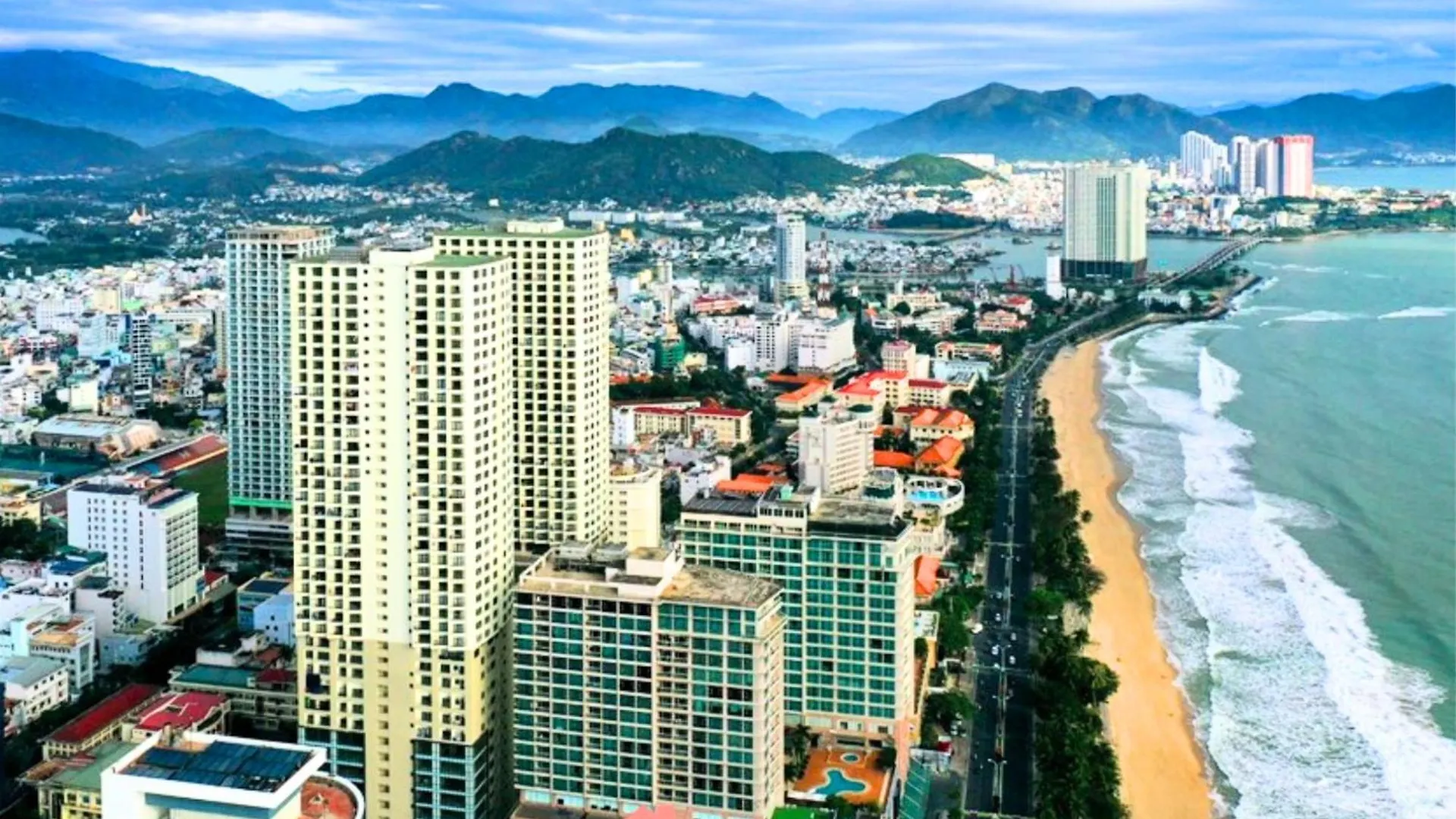 Gold Coast Apartment By San Village Nha Trang